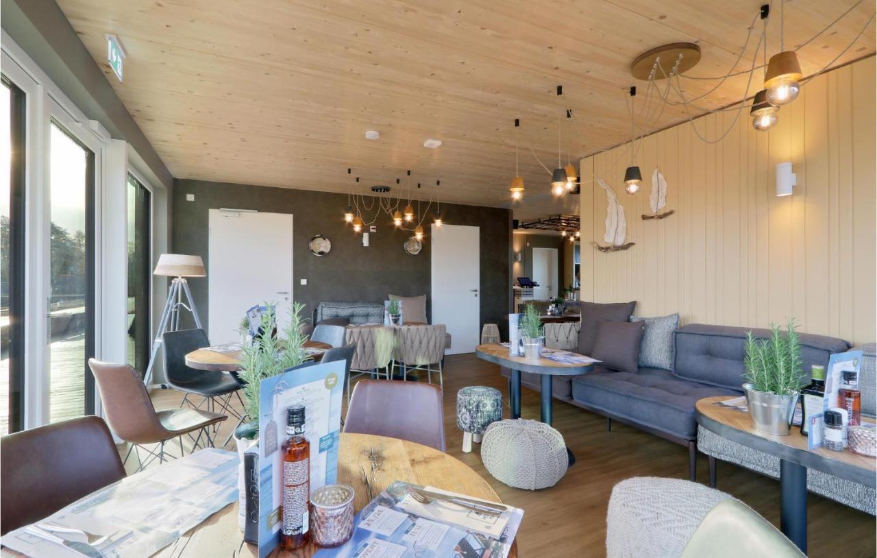 Stunning Home In Lembruch-Duemmer See With Sauna Екстер'єр фото