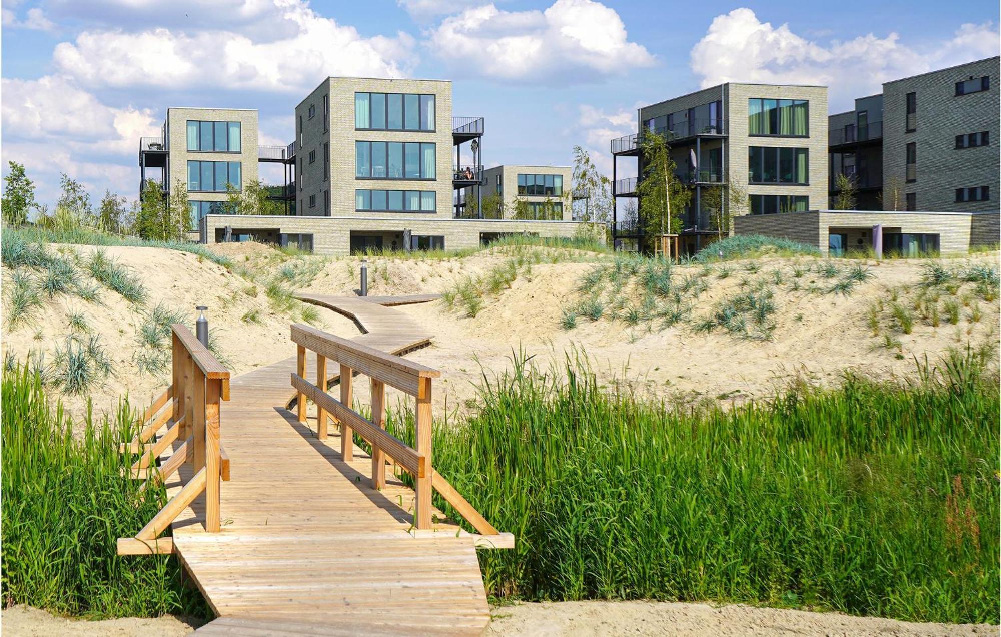Stunning Home In Lembruch-Duemmer See With Sauna Екстер'єр фото